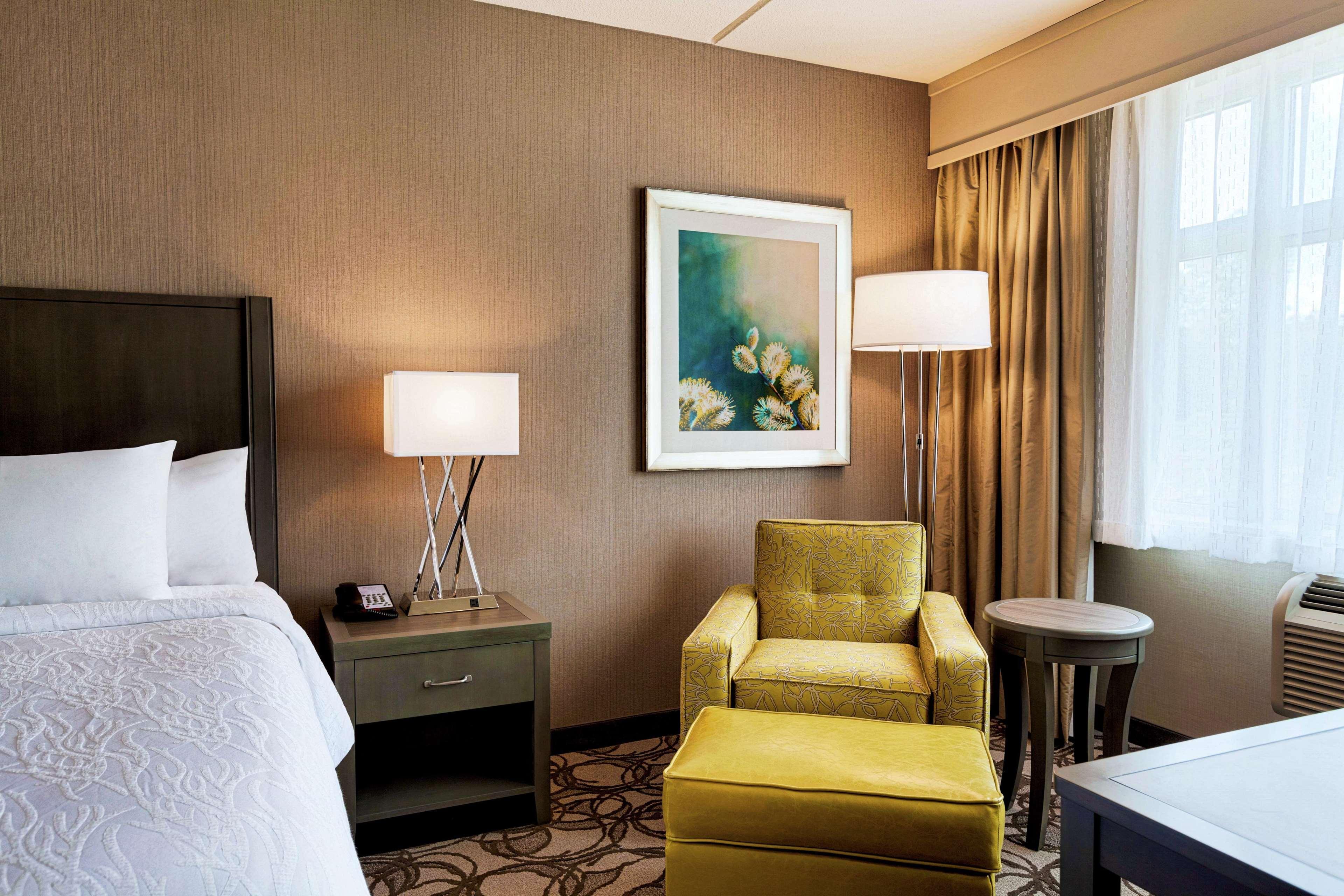 Hilton Garden Inn Lenox Pittsfield Esterno foto