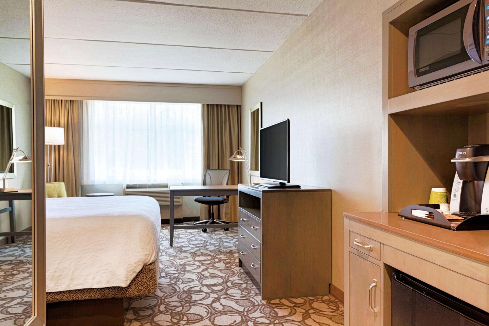 Hilton Garden Inn Lenox Pittsfield Esterno foto